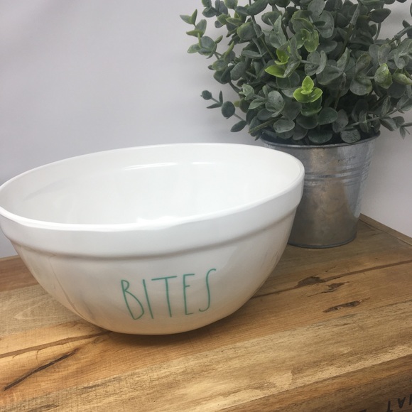 SOLDHP ๐ NWT Rae Dunn Bowl Set - Picture 5 of 7